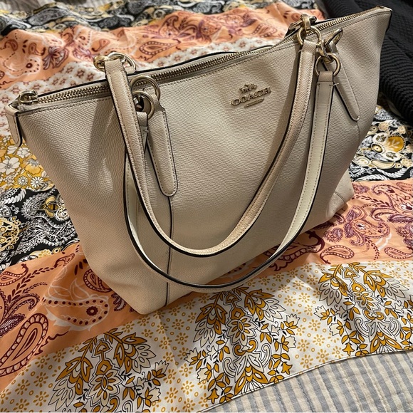 Coach Handbags - Coach Ava Beige/Shimmer Leather Vintage Tote Bag